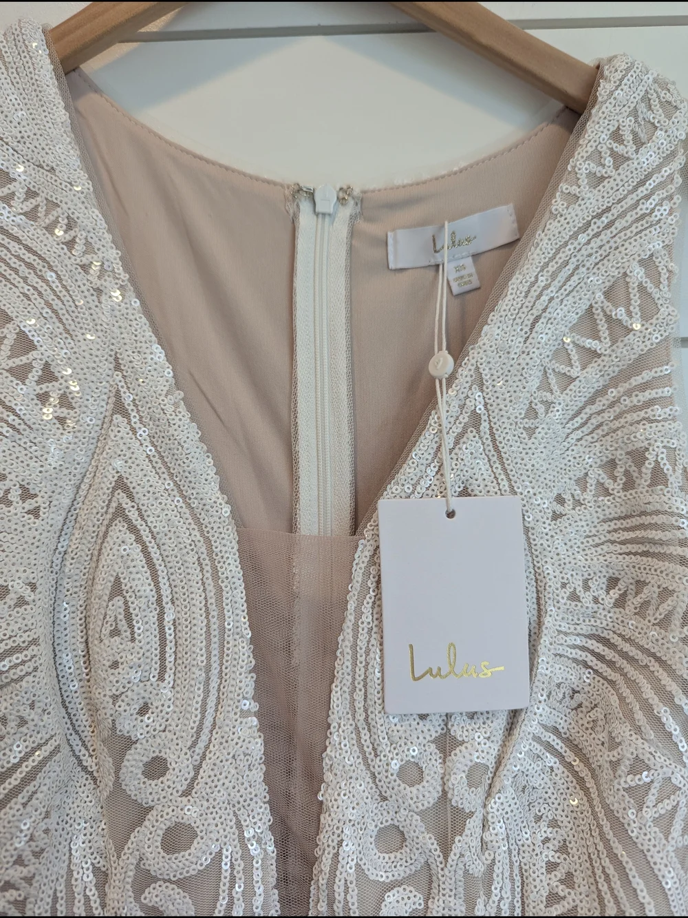 Lulus Wedding Dress Sequen Plunge Neck Splendorous Love Size XS Vintage Inspired - Picture 3 of 12